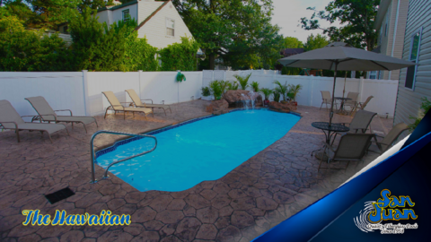 Hawaiian fiberglass pool