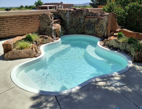 Vancouver Spa fiberglass pool