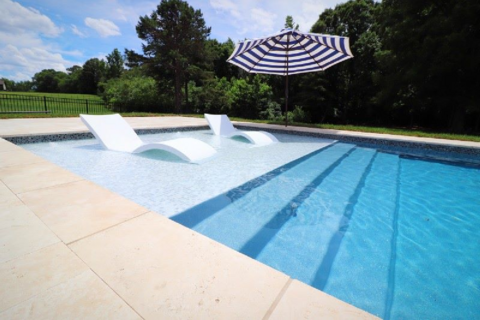 Wylela Beach Grande fiberglass pool