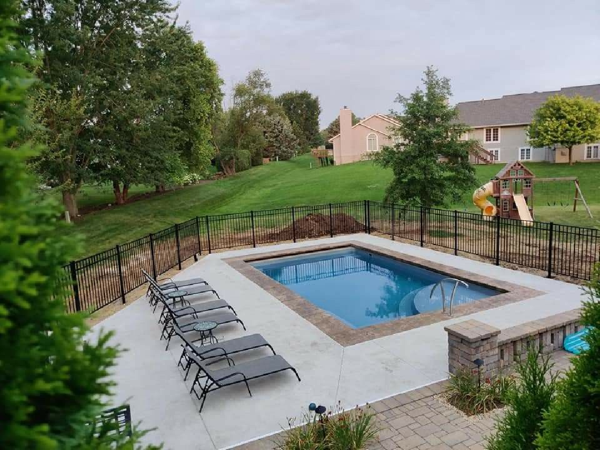Lake Michigan pool photo