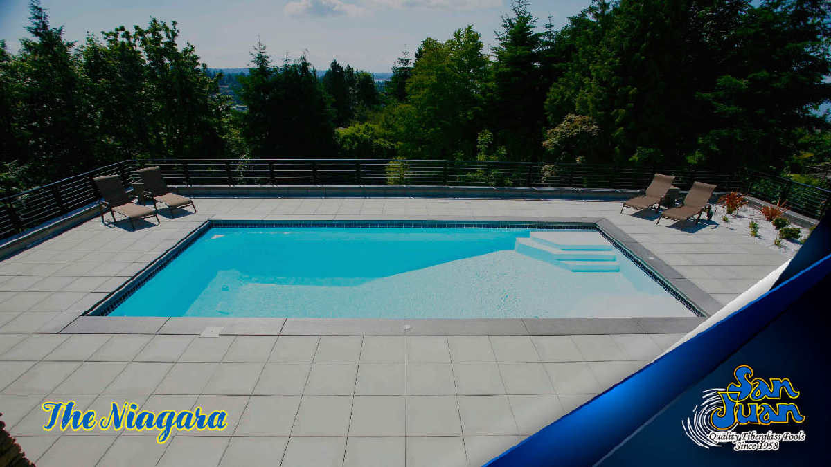 Niagara pool photo